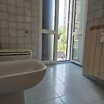 Tra Mare E Castello Λα Σπέτσια