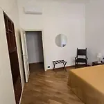 Tra Mare E Castello Λα Σπέτσια