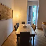 Tra Mare E Castello Λα Σπέτσια
