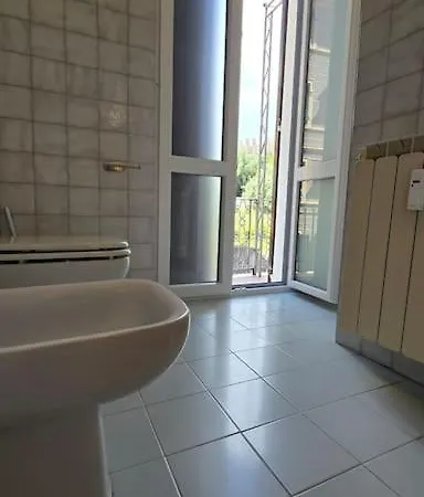 Tra Mare E Castello La Spezia