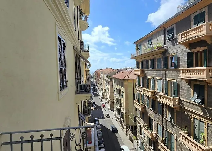 Lejlighed Tra Mare E Castello