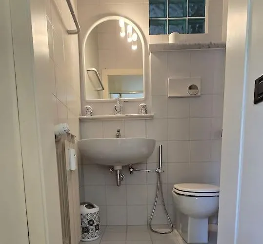 Tra Mare E Castello * La Spezia